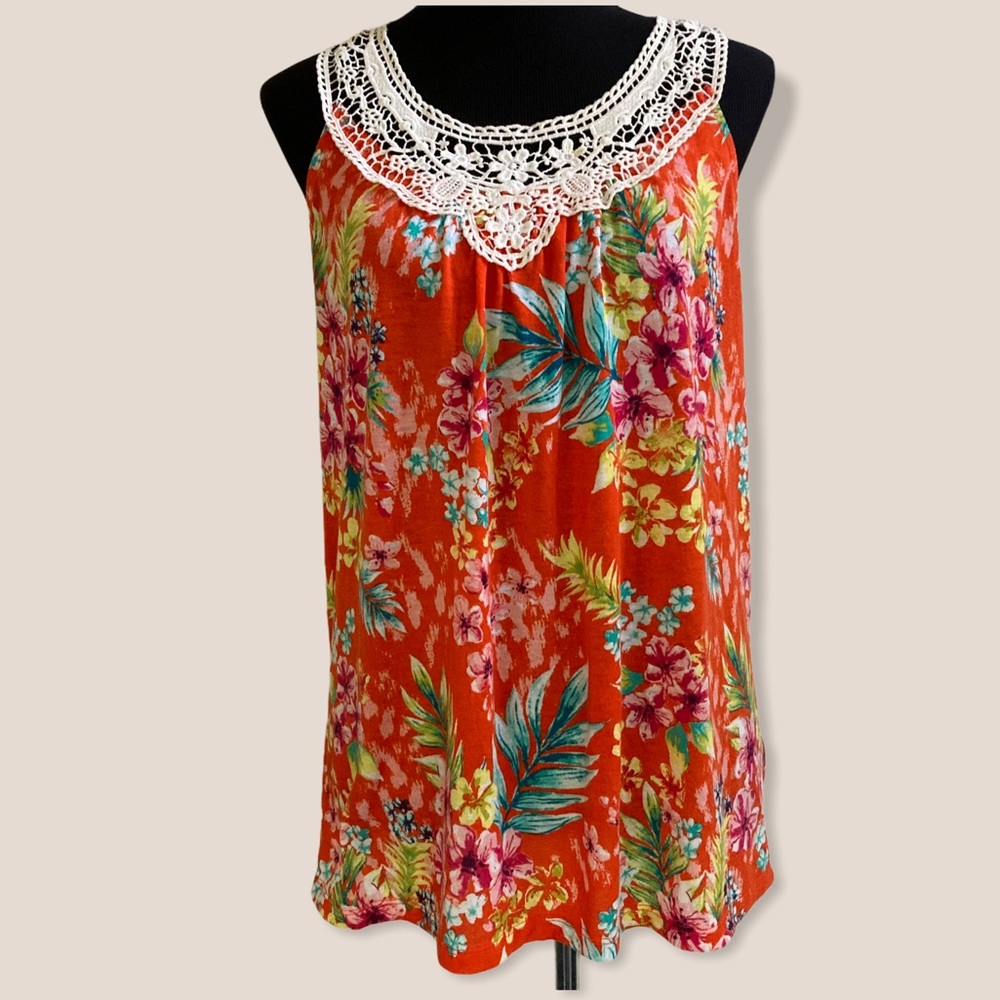 Carolyn Taylor Crocheted Neckline Tropical Tank SM